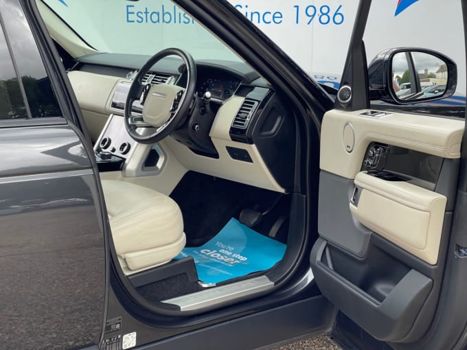 2025 Land Rover Range Rover