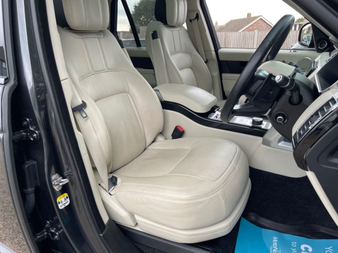 2025 Land Rover Range Rover