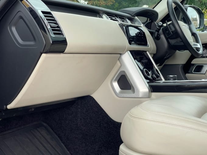2025 Land Rover Range Rover