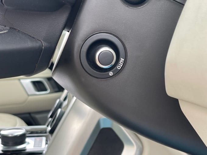 2025 Land Rover Range Rover