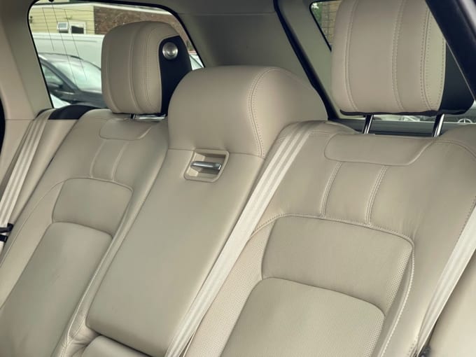 2025 Land Rover Range Rover