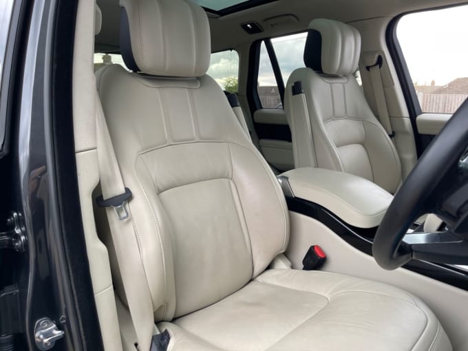 2025 Land Rover Range Rover