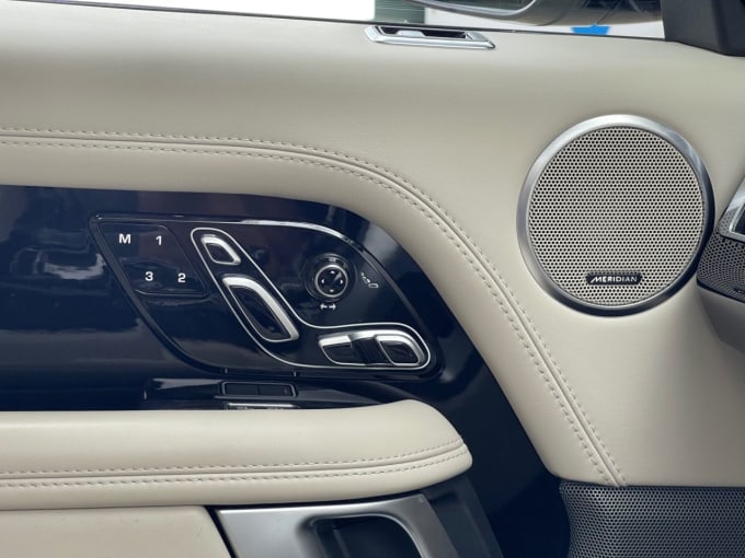 2025 Land Rover Range Rover