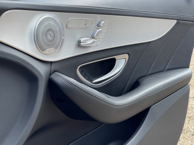 2025 Mercedes-benz C-class