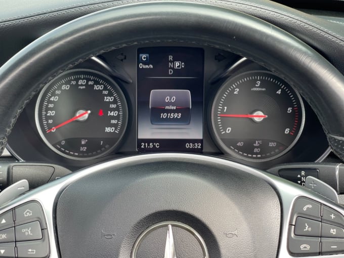 2025 Mercedes-benz C-class
