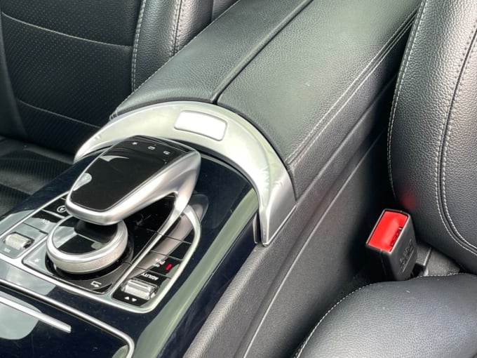 2025 Mercedes-benz C-class