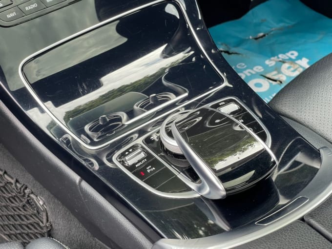 2025 Mercedes-benz C-class