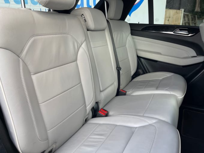 2025 Mercedes-benz M-class