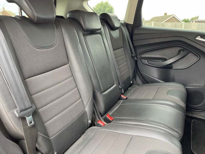 2025 Ford Kuga