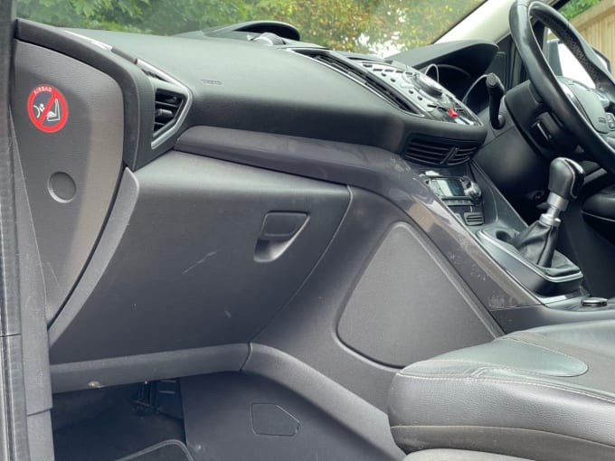 2025 Ford Kuga