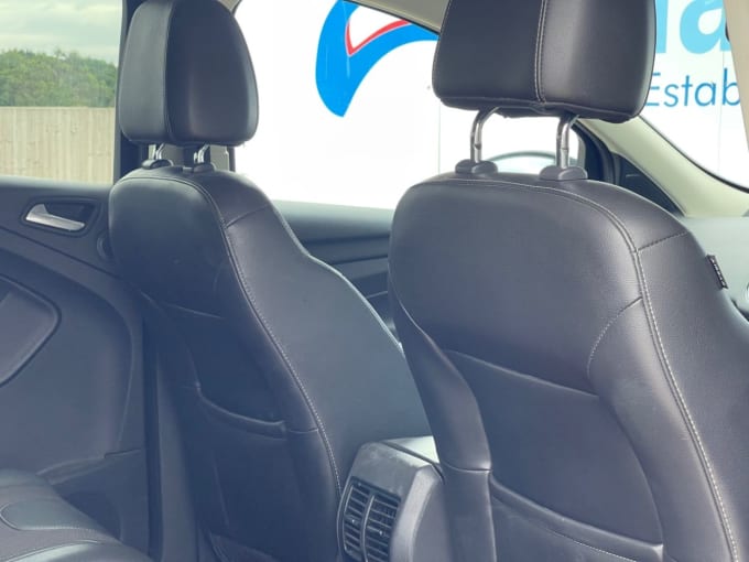 2025 Ford Kuga
