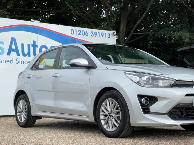 2025 Kia Rio