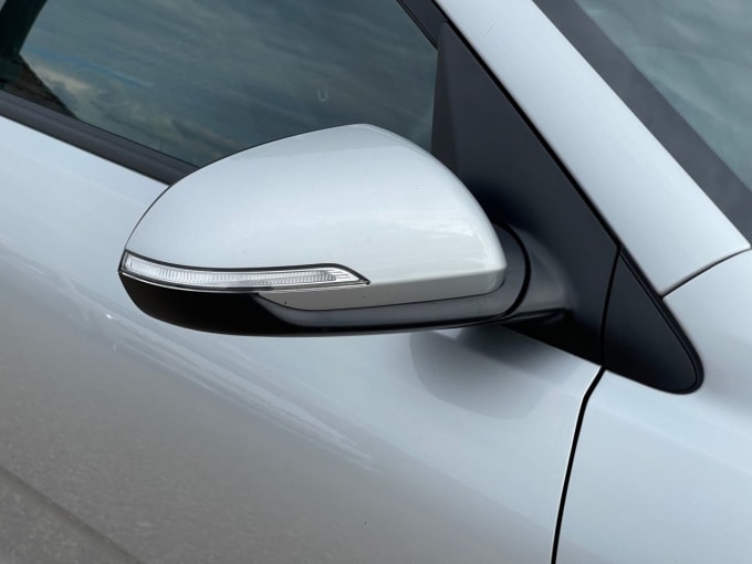 2025 Kia Rio