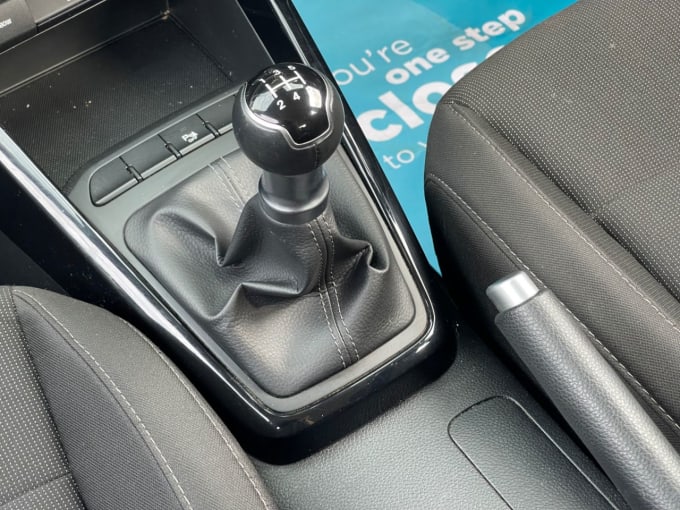 2025 Kia Rio