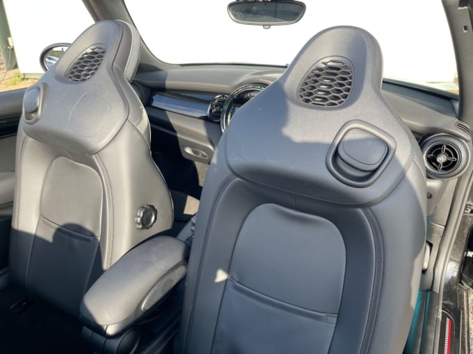 2025 Mini Convertible