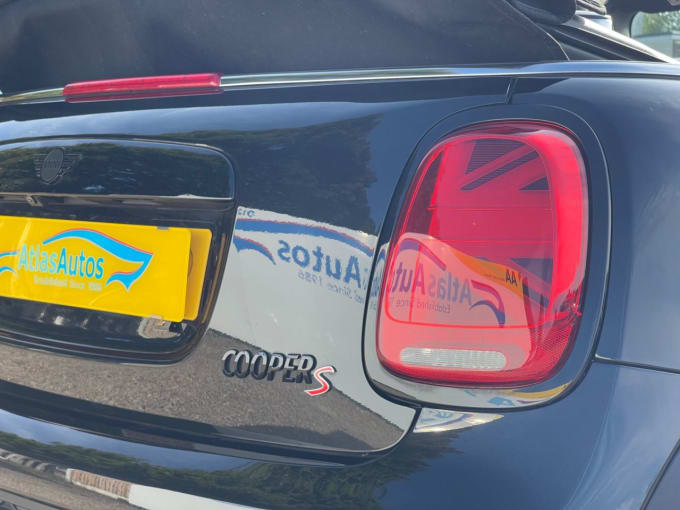 2025 Mini Convertible