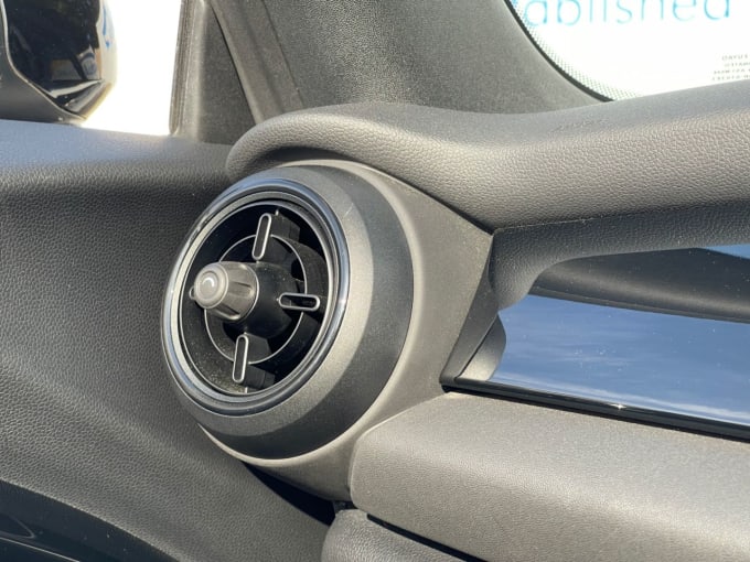 2025 Mini Convertible