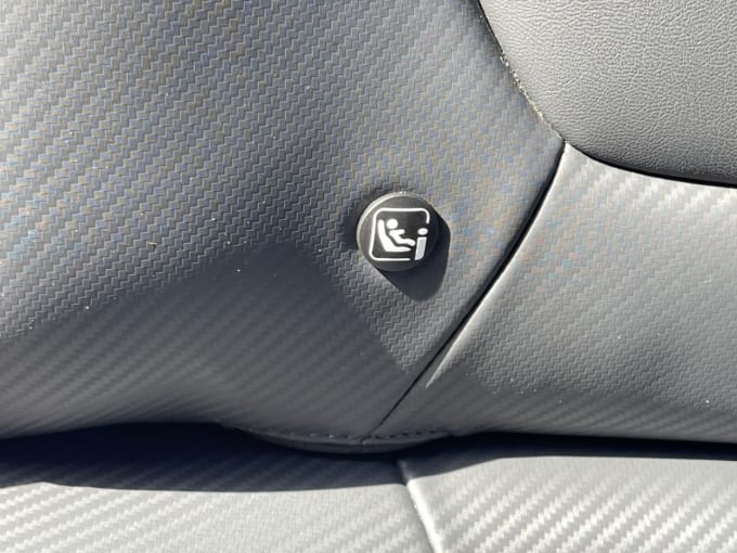 2025 Mg Mg Zs