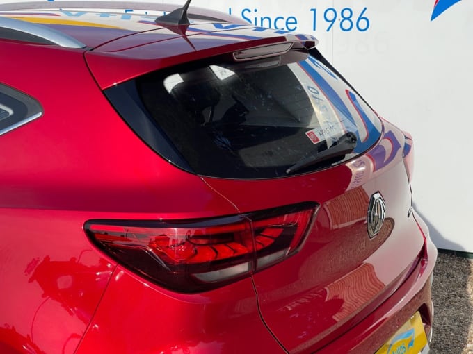 2025 Mg Mg Zs