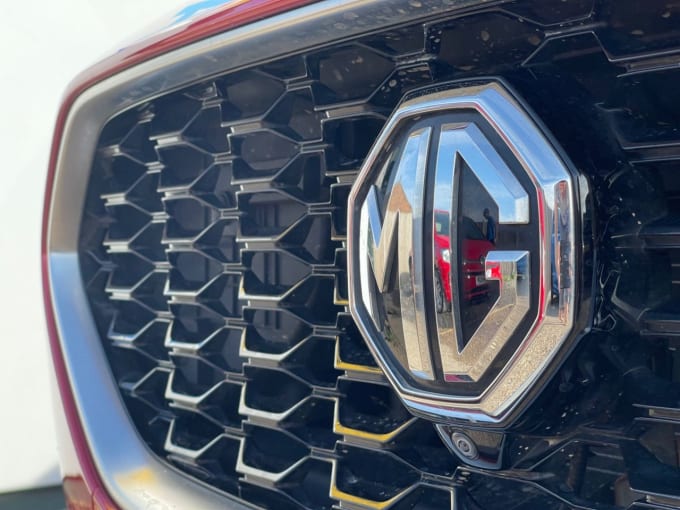 2025 Mg Mg Zs