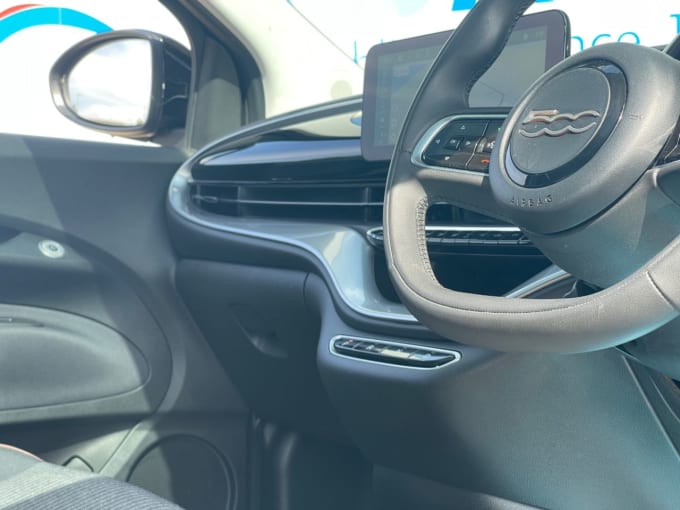 2025 Fiat 500e