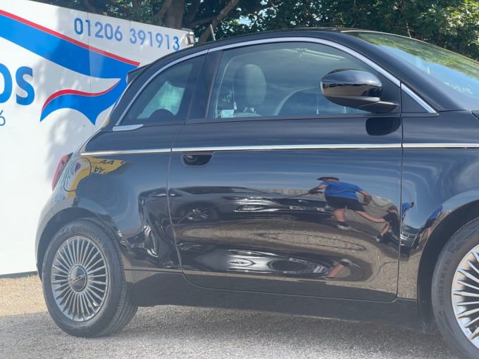2025 Fiat 500e