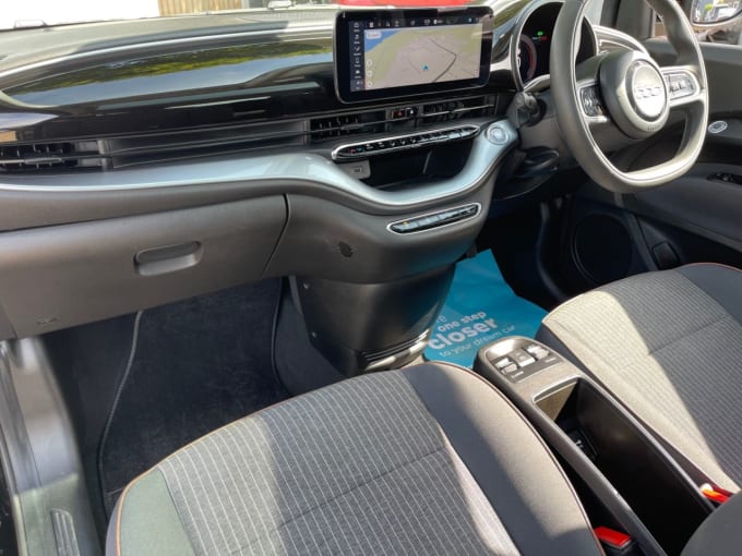 2025 Fiat 500e