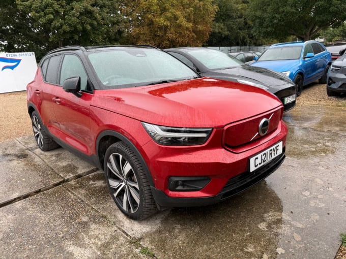 2025 Volvo Xc40