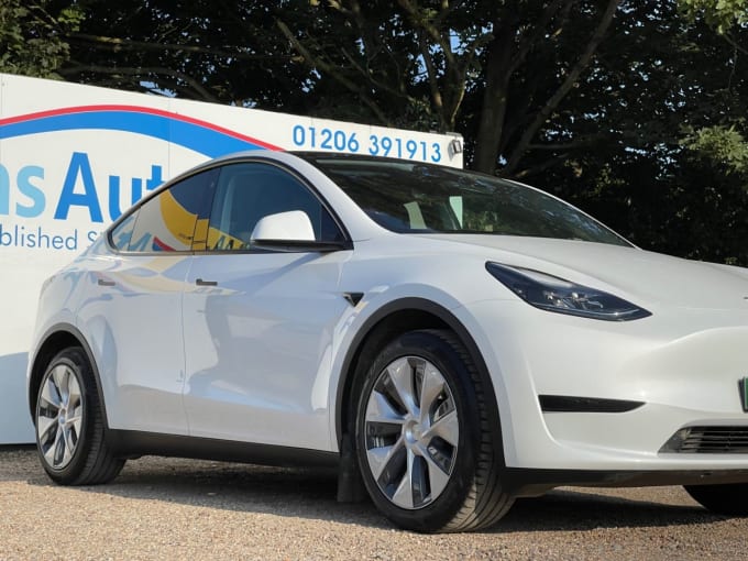 2025 Tesla Model Y