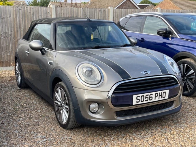 2025 Mini Convertible