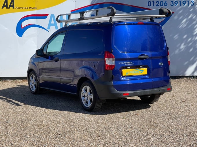 2025 Ford Transit Courier