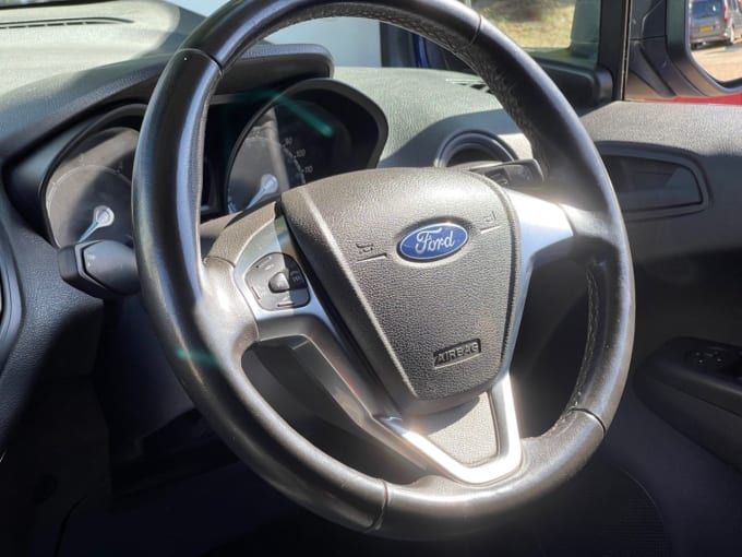 2025 Ford Transit Courier