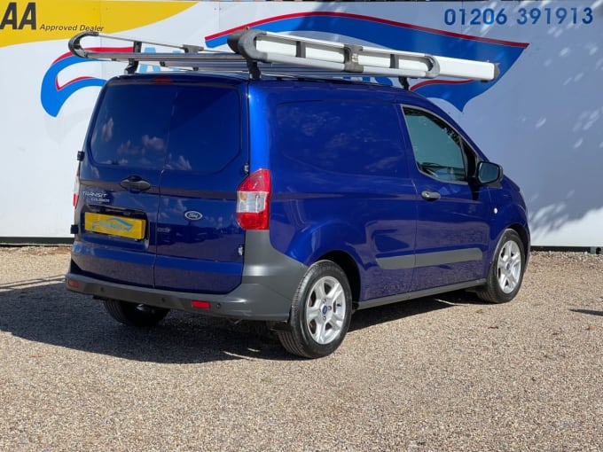 2025 Ford Transit Courier