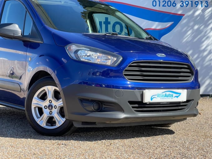 2025 Ford Transit Courier