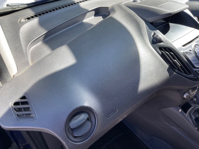 2025 Ford Transit Courier