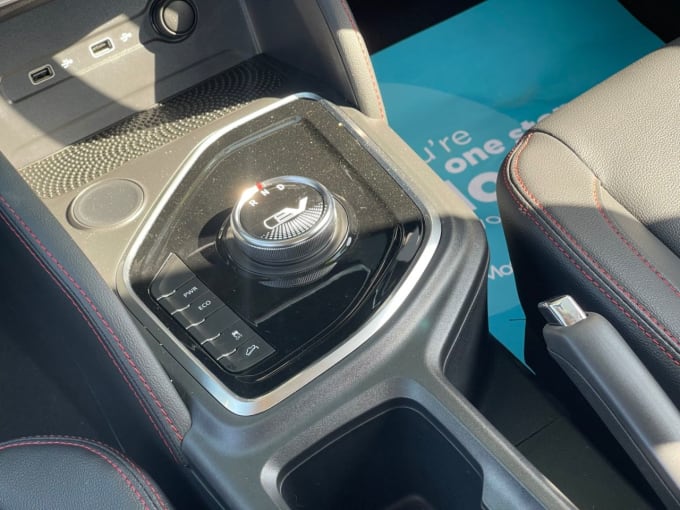 2025 Maxus T90ev
