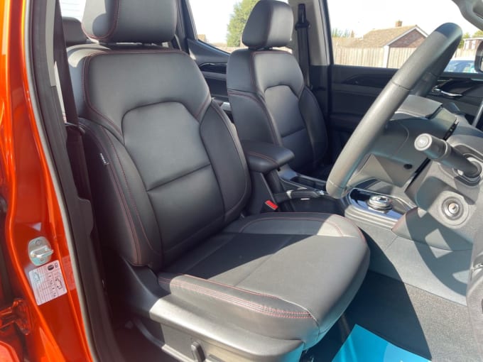 2025 Maxus T90ev