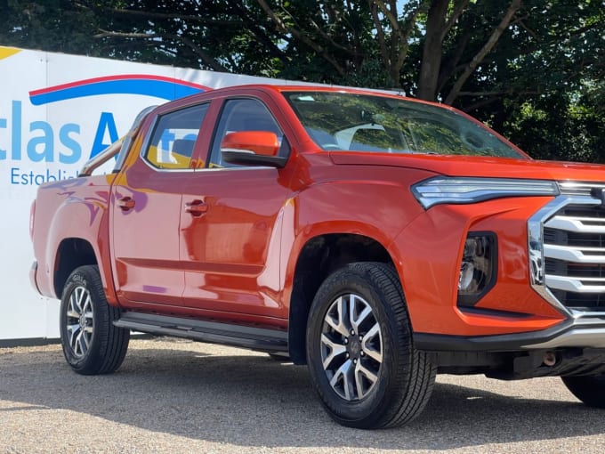 2025 Maxus T90ev