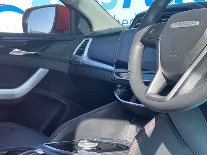 2025 Maxus T90ev