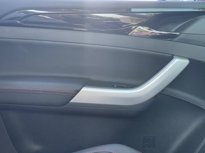 2025 Maxus T90ev
