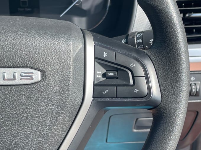 2025 Maxus T90ev