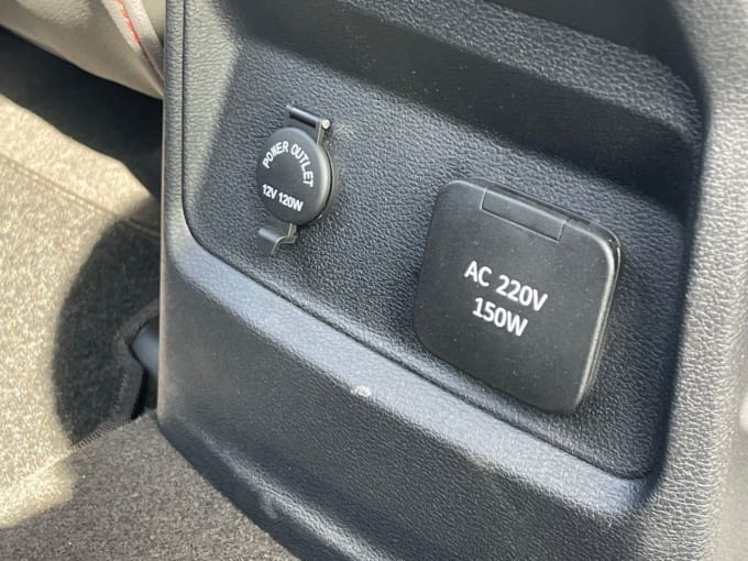 2025 Maxus T90ev