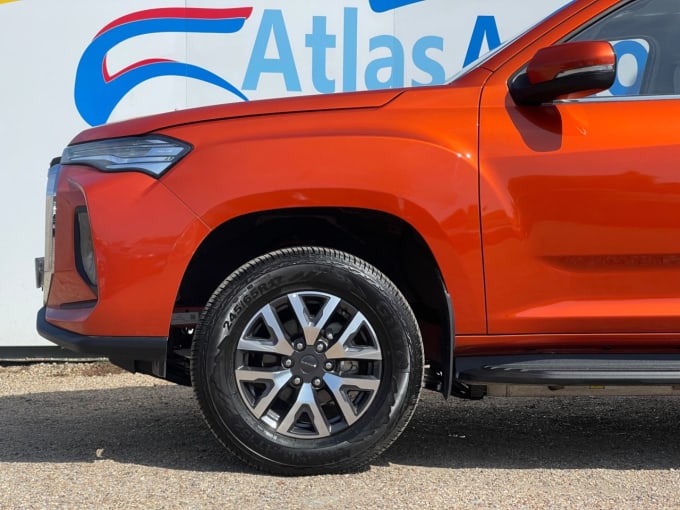 2025 Maxus T90ev