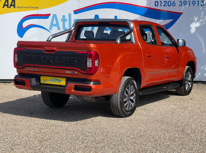 2025 Maxus T90ev