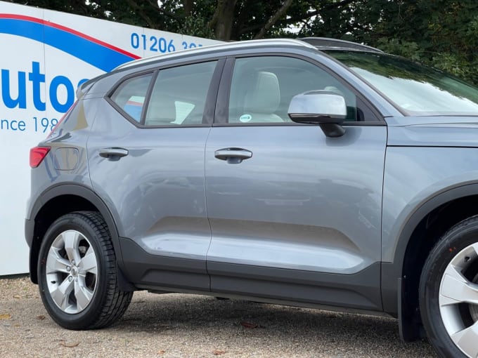 2025 Volvo Xc40