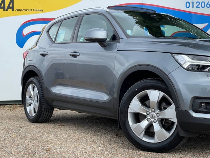 2025 Volvo Xc40