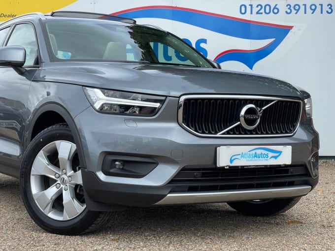 2025 Volvo Xc40