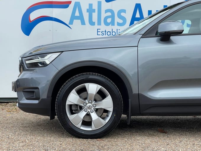 2025 Volvo Xc40