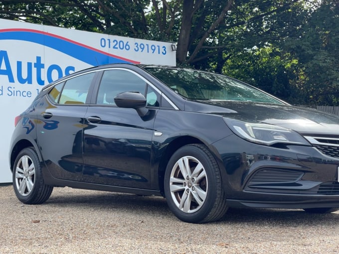2025 Vauxhall Astra