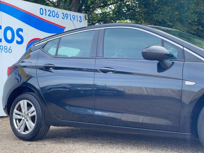 2025 Vauxhall Astra
